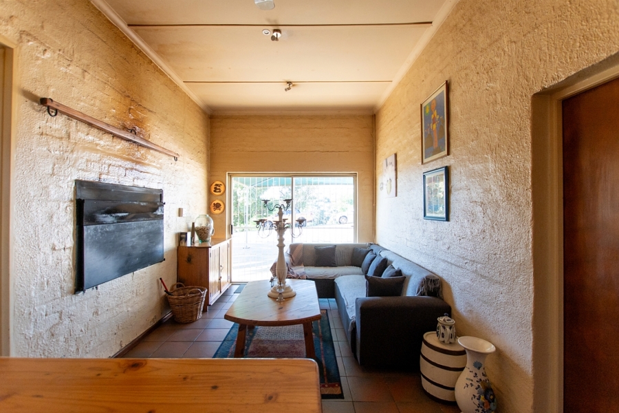 4 Bedroom Property for Sale in Ongegund Village Western Cape